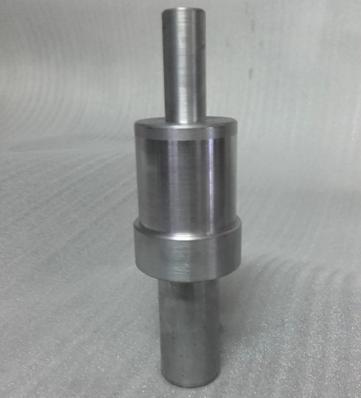 TOCZENIE METALI CNC
