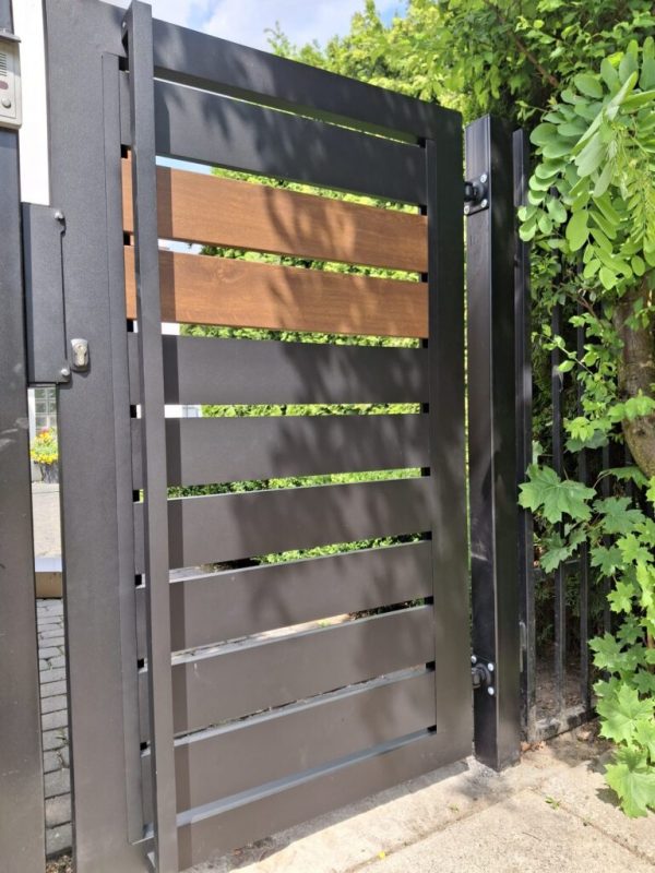 FURTKI OGRODZENIOWE METALOWE 