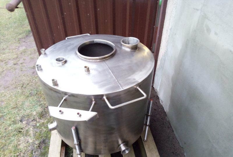 ELEMENTY METALOWE ZBIORNIKÓW 